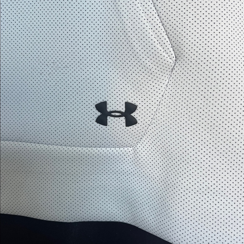 Under Armour Pullover - image 5